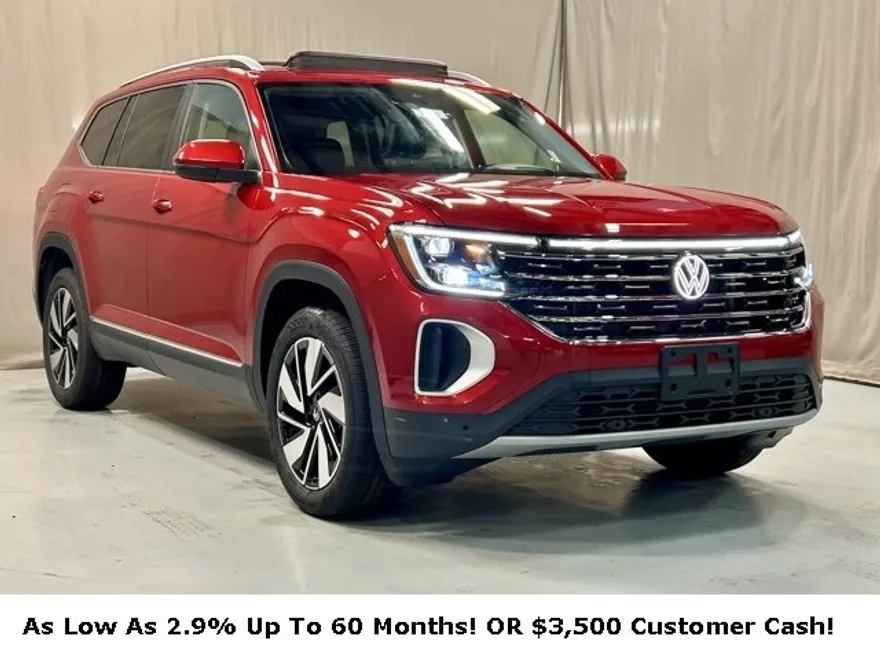 2025 Volkswagen Atlas SEL photo 1