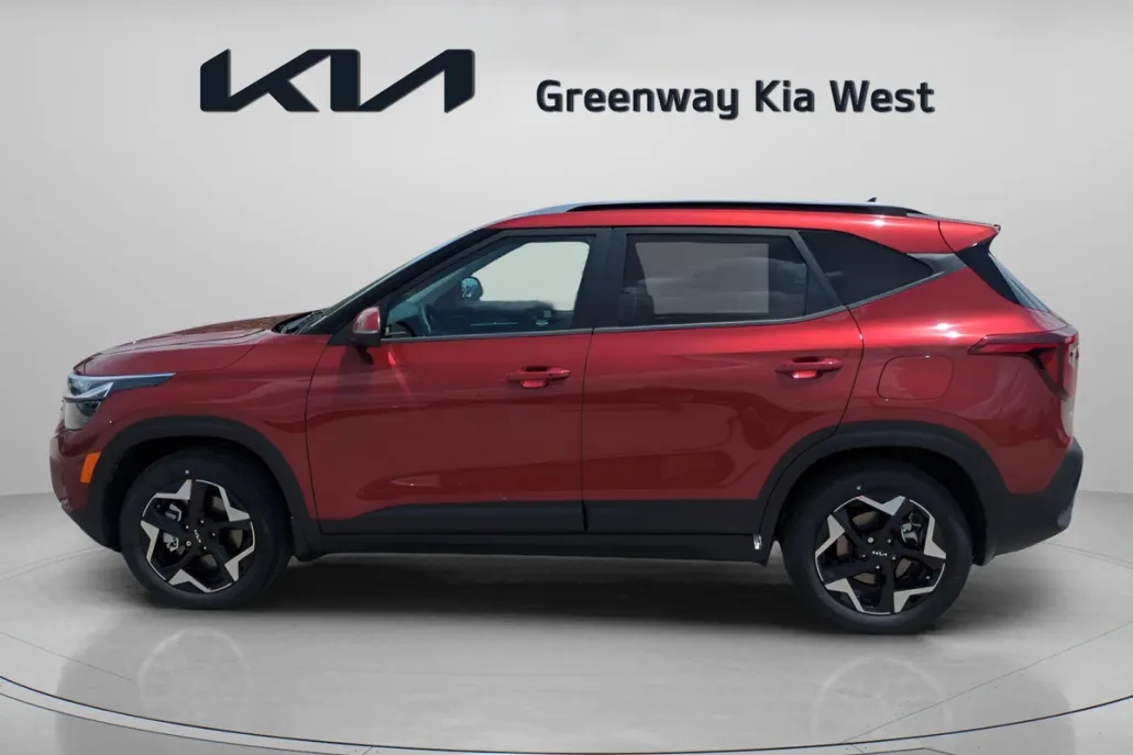 2025 Kia Seltos S photo 1