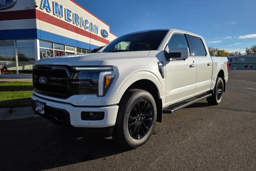 2025 Ford F-150 Lariat photo 1