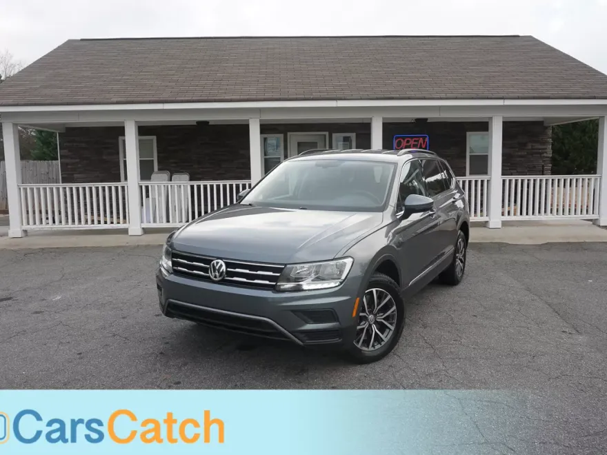 2020 Volkswagen Tiguan SE photo 1