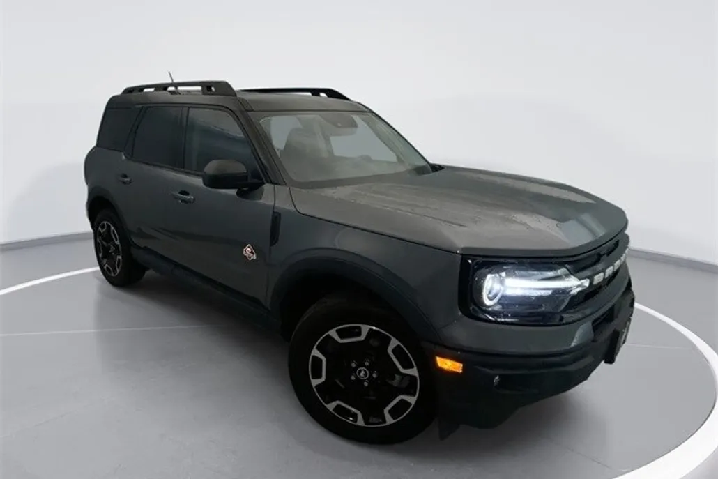 2023 Ford Bronco Sport Outer Banks photo 1