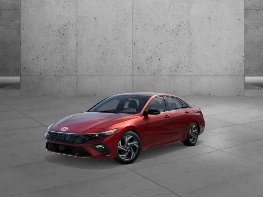 2025 Hyundai Elantra SEL Sport photo 1
