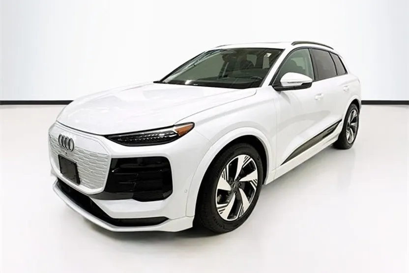 2025 Audi Q6 E-tron Prestige photo 1