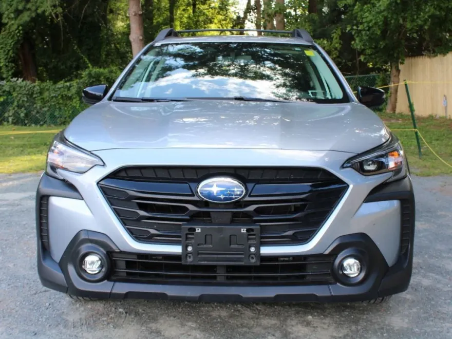 2025 Subaru Outback Onyx Edition photo 1