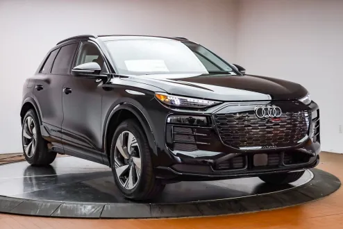 2025 Audi Q6 E-tron Premium Plus photo 3
