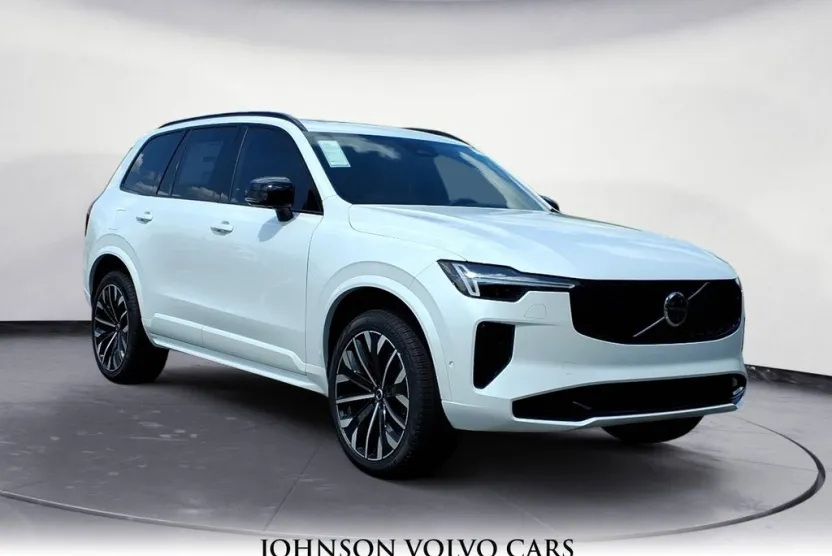 2026 Volvo XC90 AWD photo 1