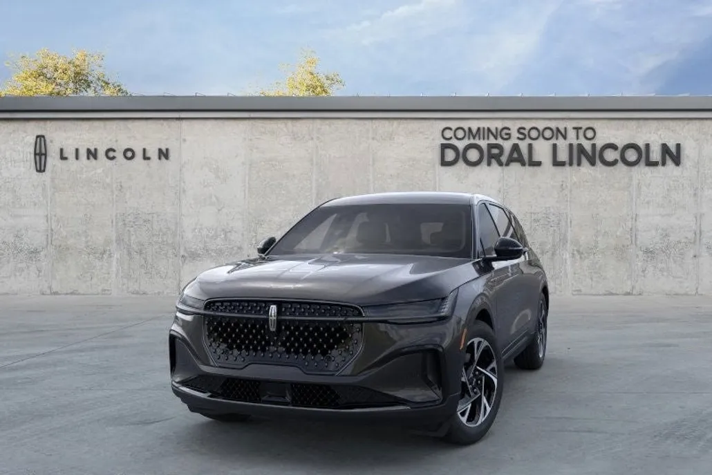 2025 Lincoln Nautilus Premiere photo 1