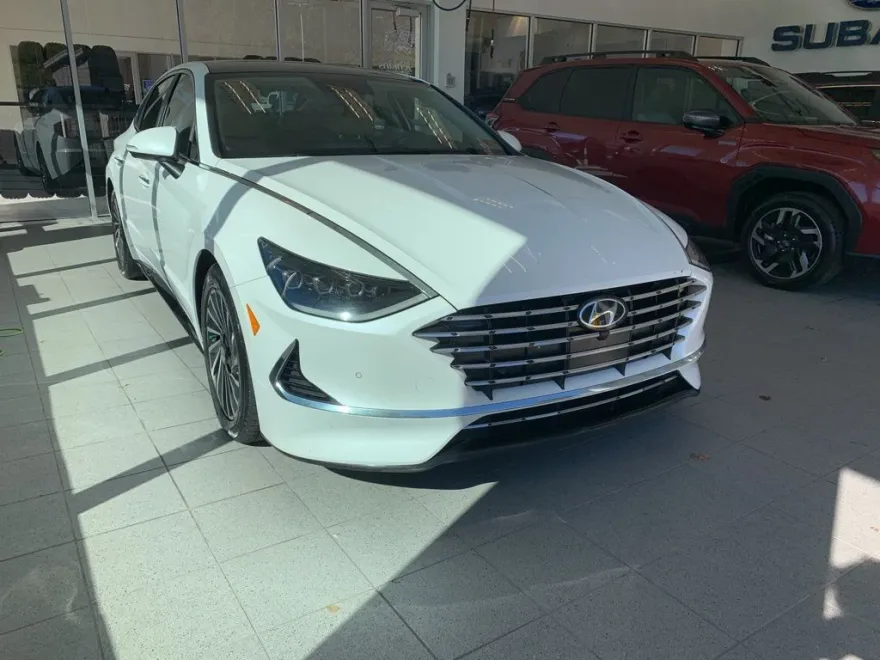 2021 Hyundai Sonata Hybrid Limited photo 1