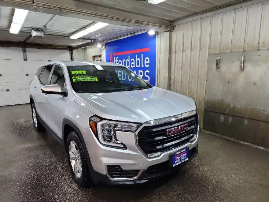 2022 Gmc Savana 2500 Cargo photo 1
