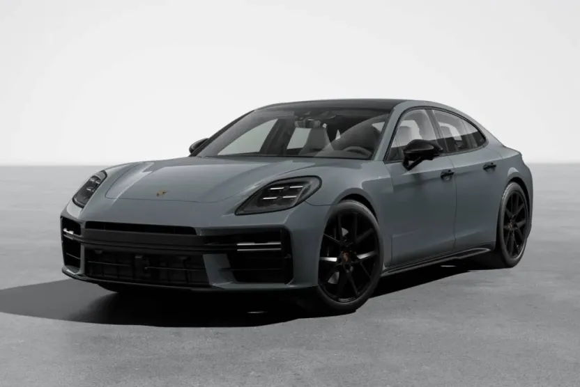 2026 Porsche Panamera 4 photo 1
