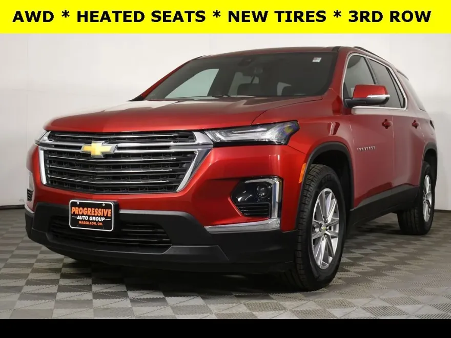 2024 Chevrolet Traverse Cloth photo 1