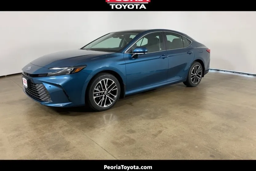 2026 Toyota Camry XLE photo 1