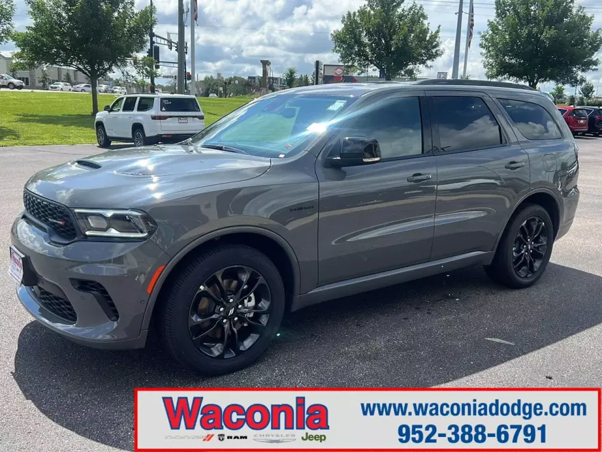 2025 Dodge Durango R/T Premium photo 1