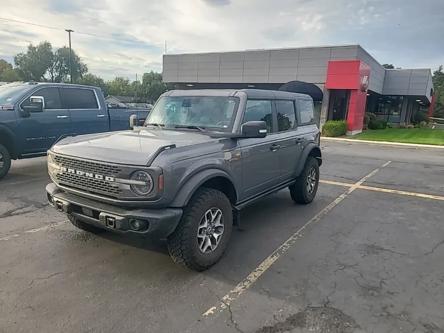 2023 Ford Bronco Base Big Bend Black Diamond Outer Banks Badlands Wildtrak Everglades photo 1