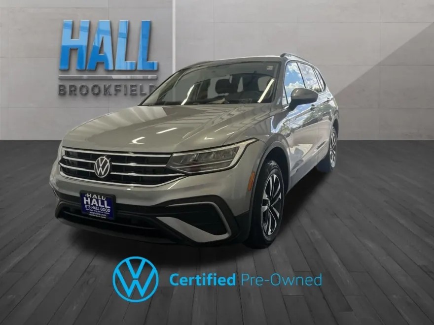 2022 Volkswagen Tiguan S photo 1