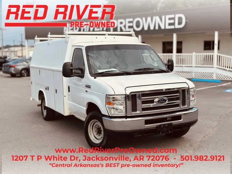 2012 Ford E-350 photo 1