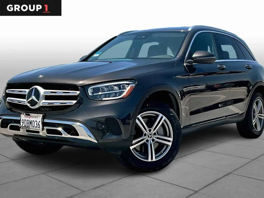 2022 Mercedes Benz GLC 300 photo 1