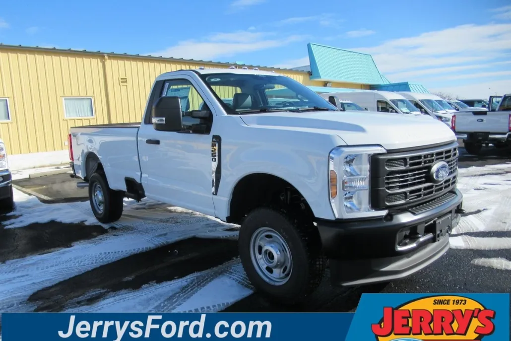 2025 Ford F-250 photo 1