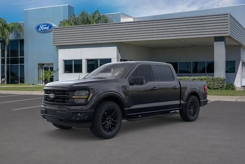 2025 Ford F-150 XLT photo 1