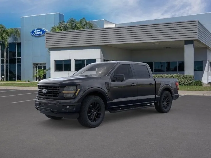 2025 Ford F-150 XLT photo 1
