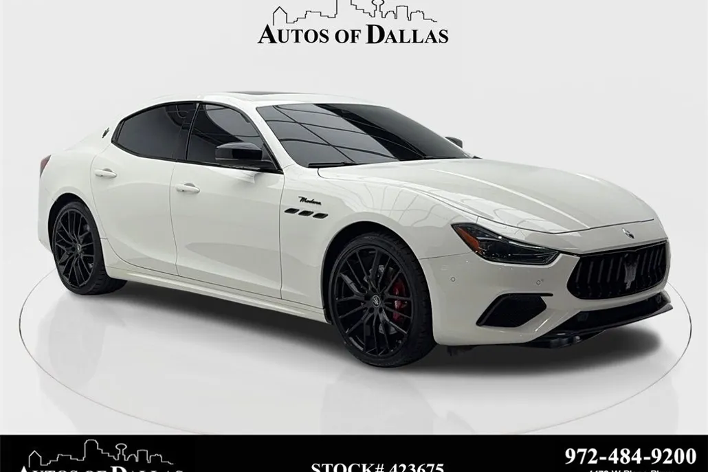2023 Maserati Ghibli Modena Q4 photo 1