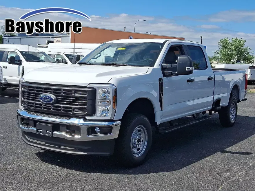 2025 Ford F-250 XL photo 1
