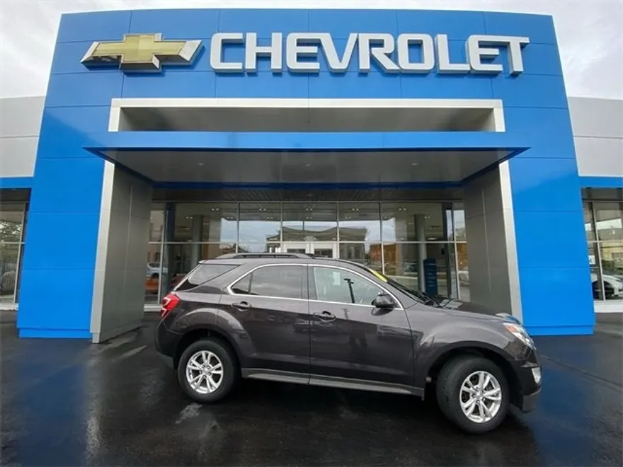 2016 Chevrolet Equinox LT photo 1