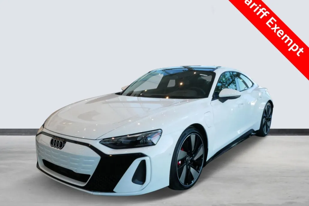 2025 Audi e-tron GT Premium Plus photo 1