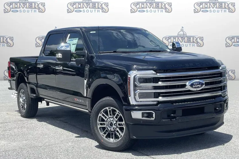 2025 Ford F-350 Platinum photo 1