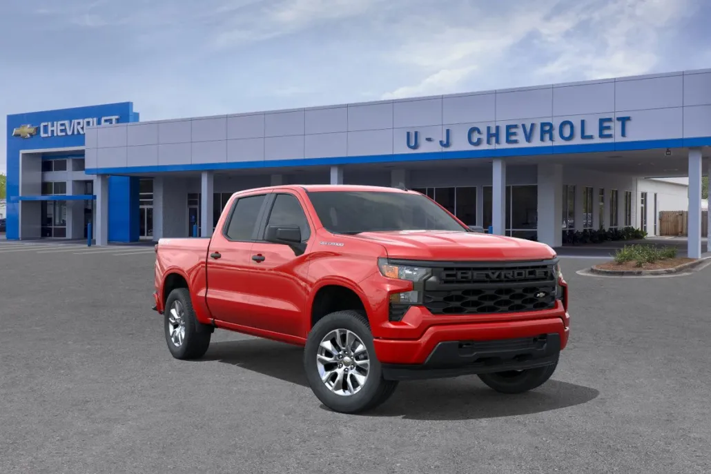 2026 Chevrolet Silverado 1500 Custom photo 1