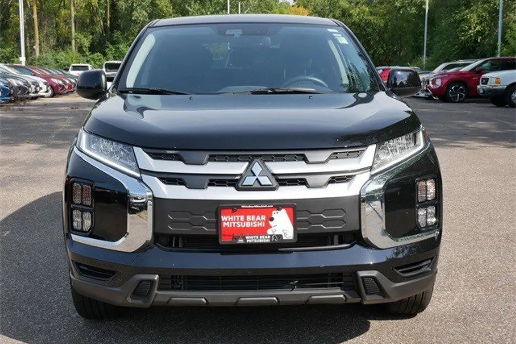 2024 Mitsubishi Outlander Sport ES photo 1