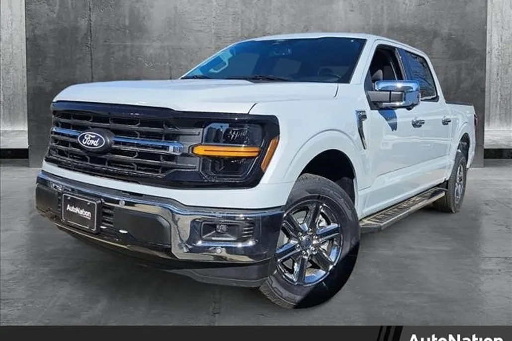 2025 Ford F-150 XLT photo 1