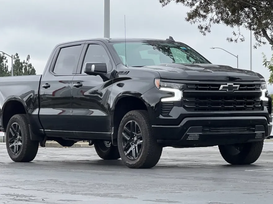 2025 Chevrolet Silverado 1500 LT Trail Boss photo 1