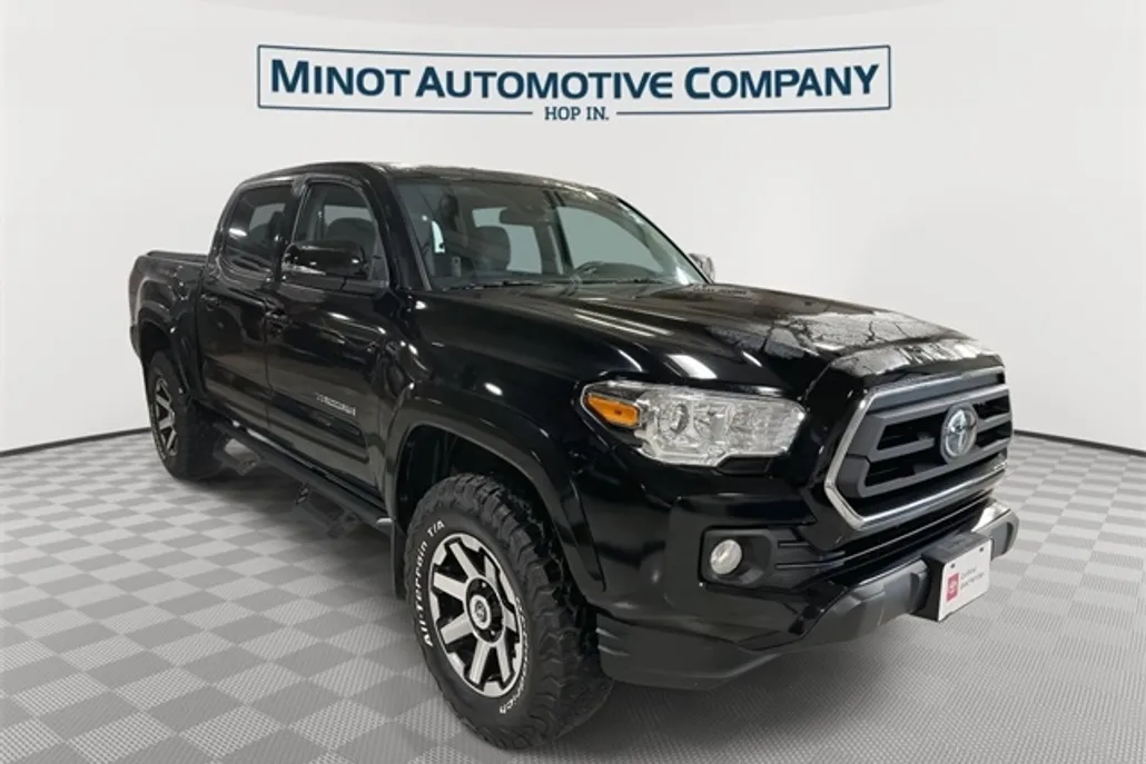 2023 Toyota Tacoma SR5 photo 1