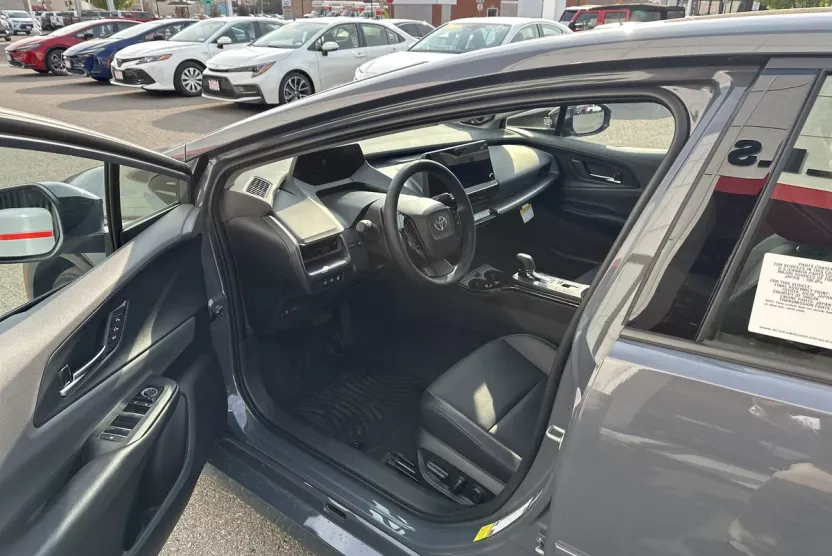 2026 Toyota Prius Limited photo 1