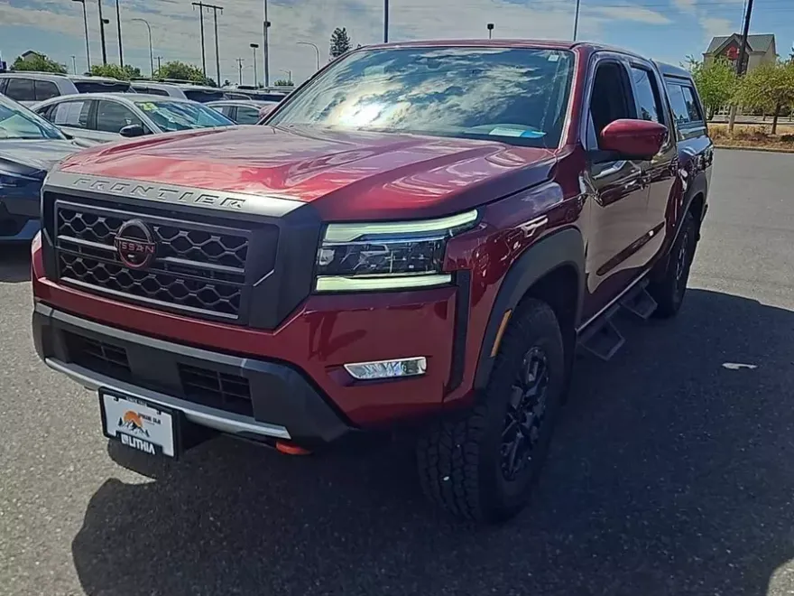 2023 Nissan Frontier PRO-4X photo 1