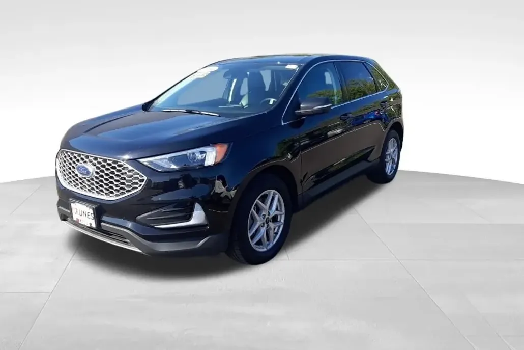 2024 Ford Edge SEL photo 1