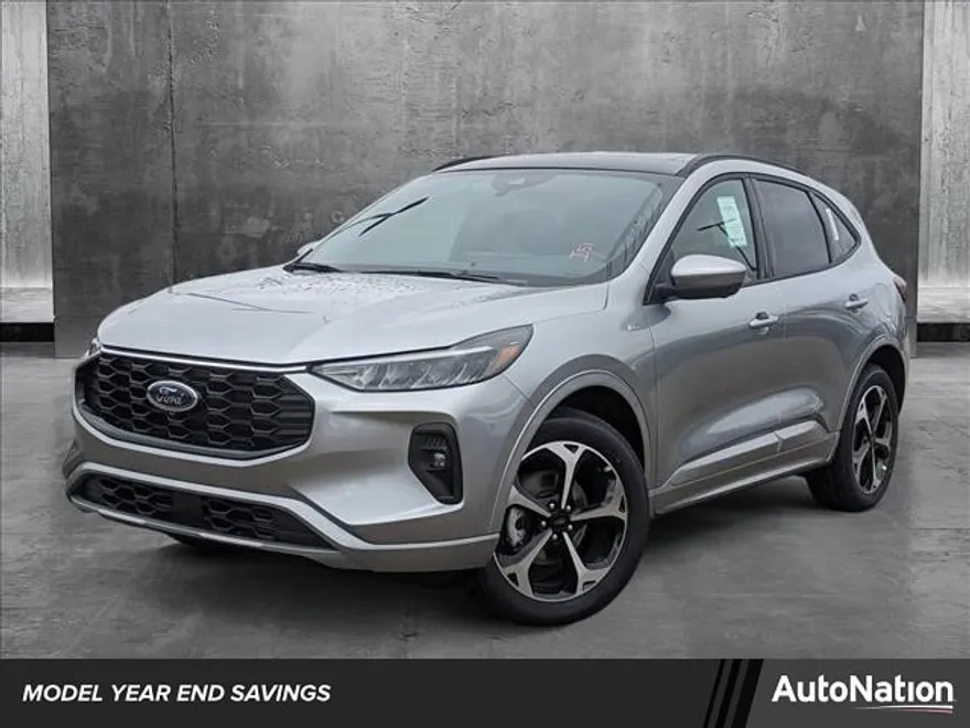 2024 Ford Escape ST-Line Select photo 1
