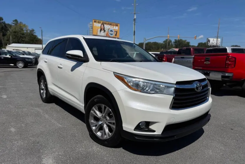 2015 Toyota Highlander Base Hybrid photo 1