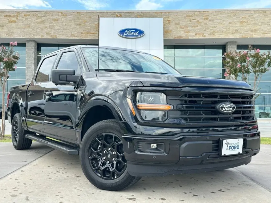 2025 Ford F-150 XLT photo 1