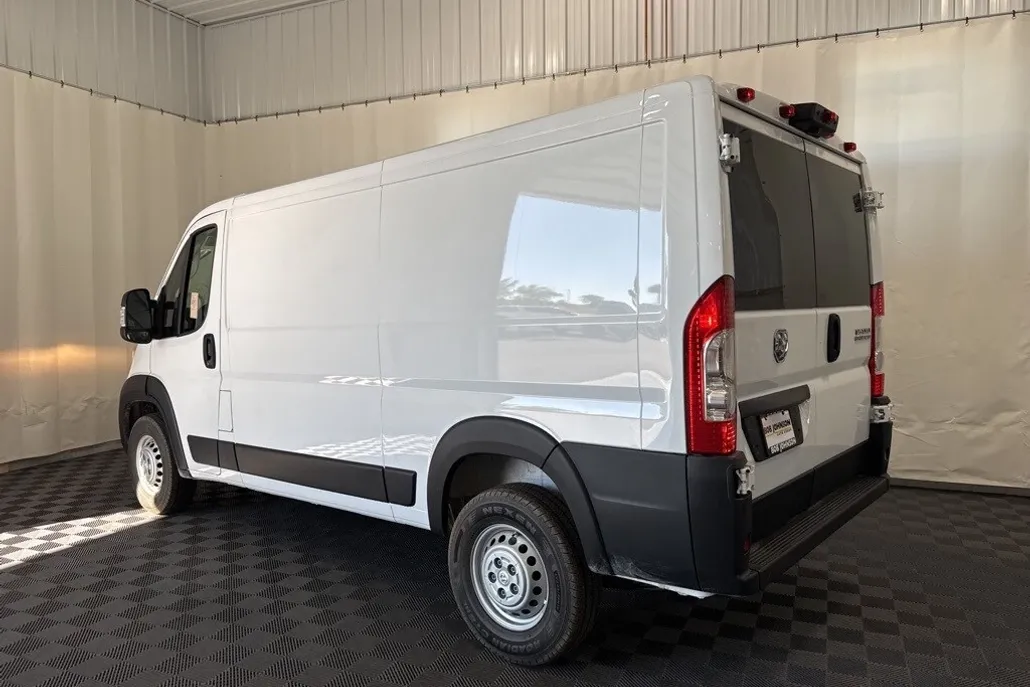 2025 Ram ProMaster 1500 Tradesman Cargo Van photo 1