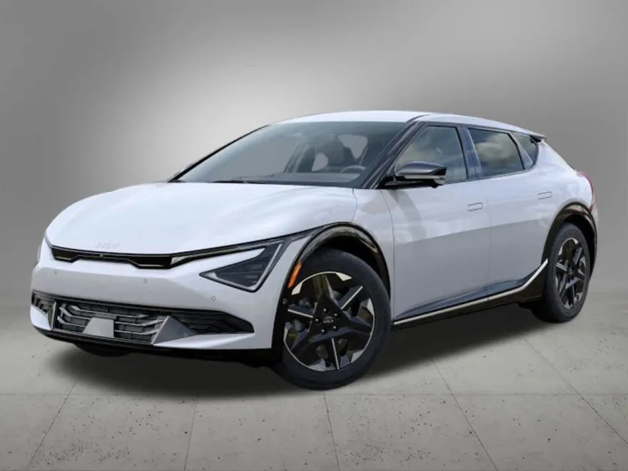2025 Kia EV6 Wind photo 1