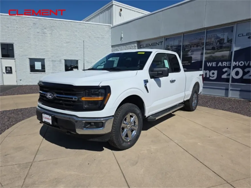 2025 Ford F-150 XLT photo 1