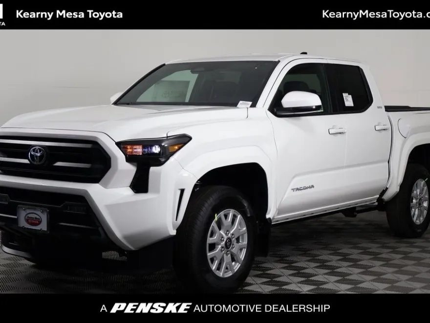 2025 Toyota Tacoma SR5 Double Cab photo 1
