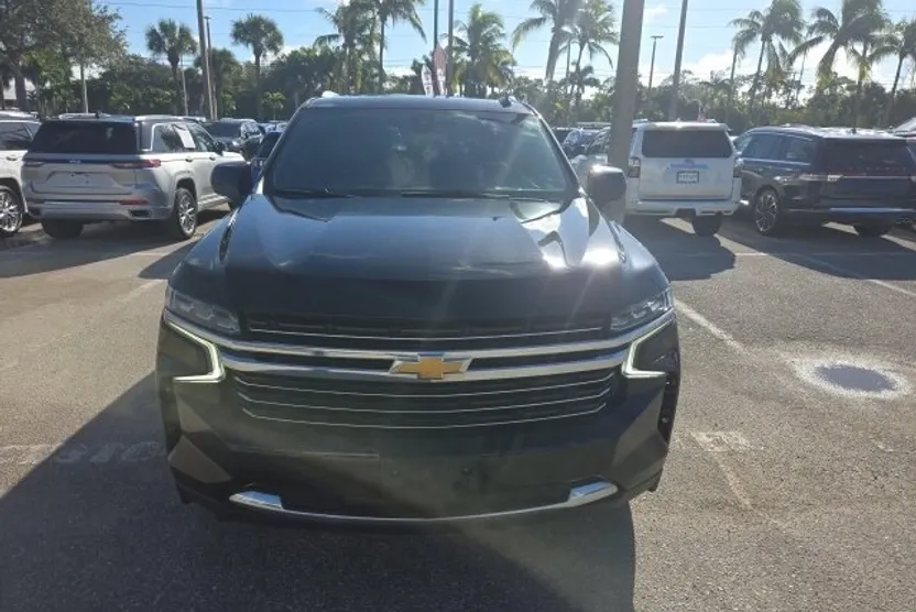 2021 Chevrolet Tahoe LT photo 1