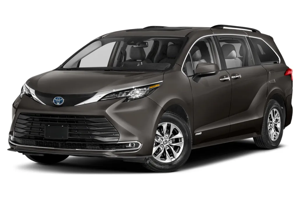 2022 Toyota Sienna XLE photo 1