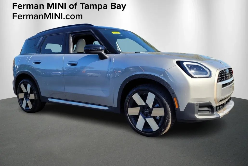 2025 Mini Countryman ALL4 S photo 1