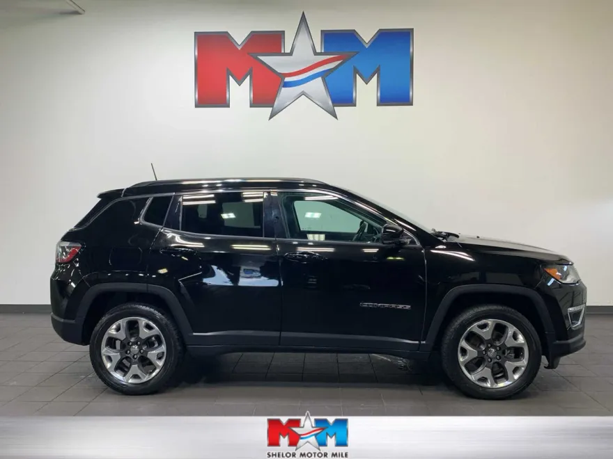 2018 Jeep Compass Limited photo 1