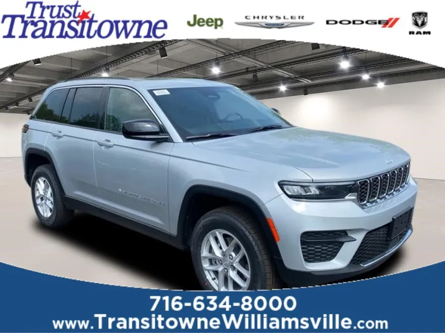 2025 Jeep Grand Cherokee Laredo X photo 1