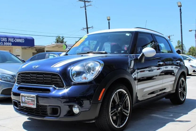 2013 Mini Cooper S photo 1